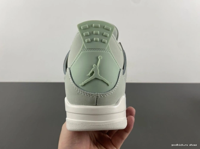 Rep HV0823-003 4 Air (W) Jordan Seafoam 0711